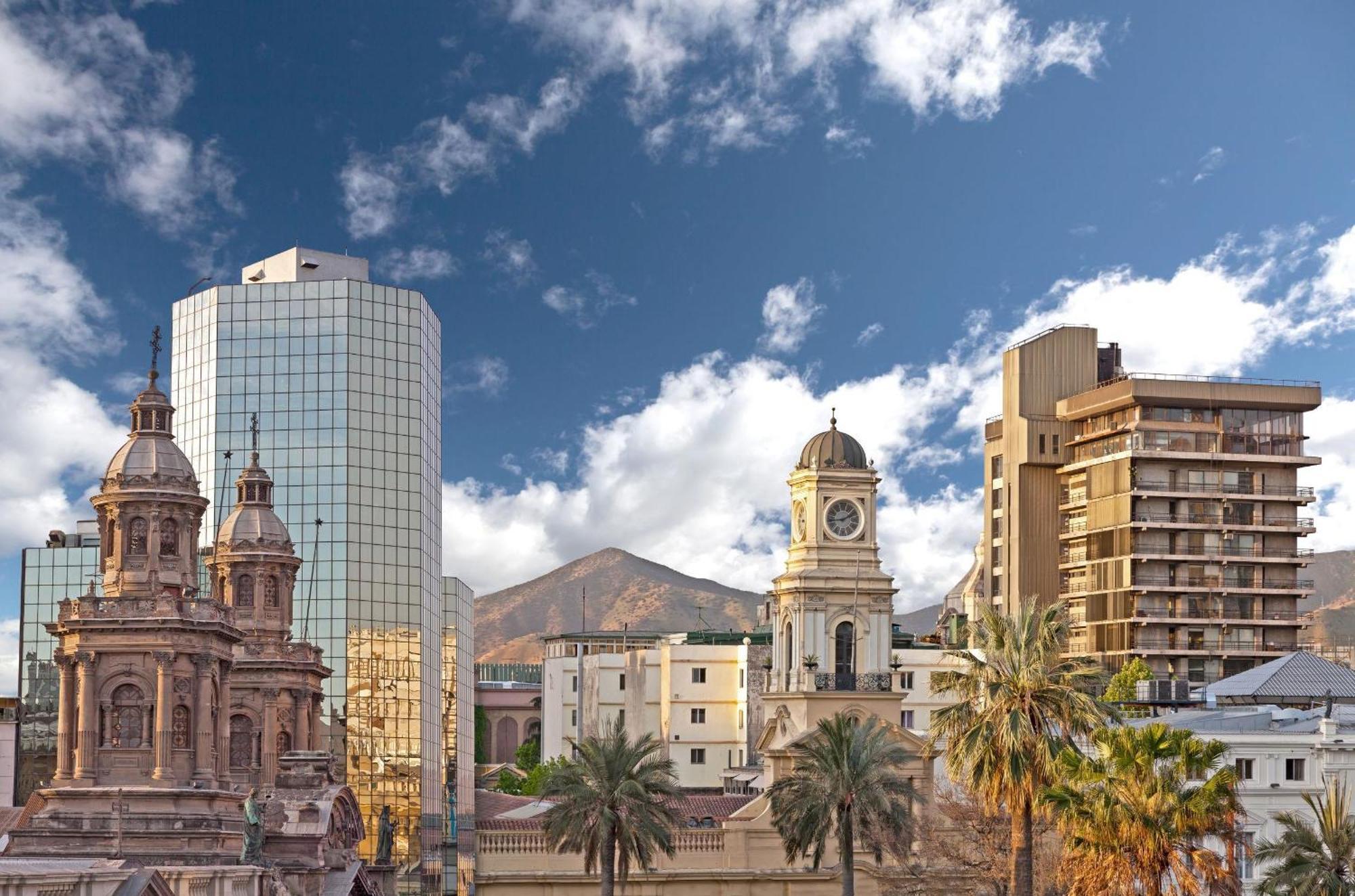 Nh Ciudad De Santiago — Photos 1
